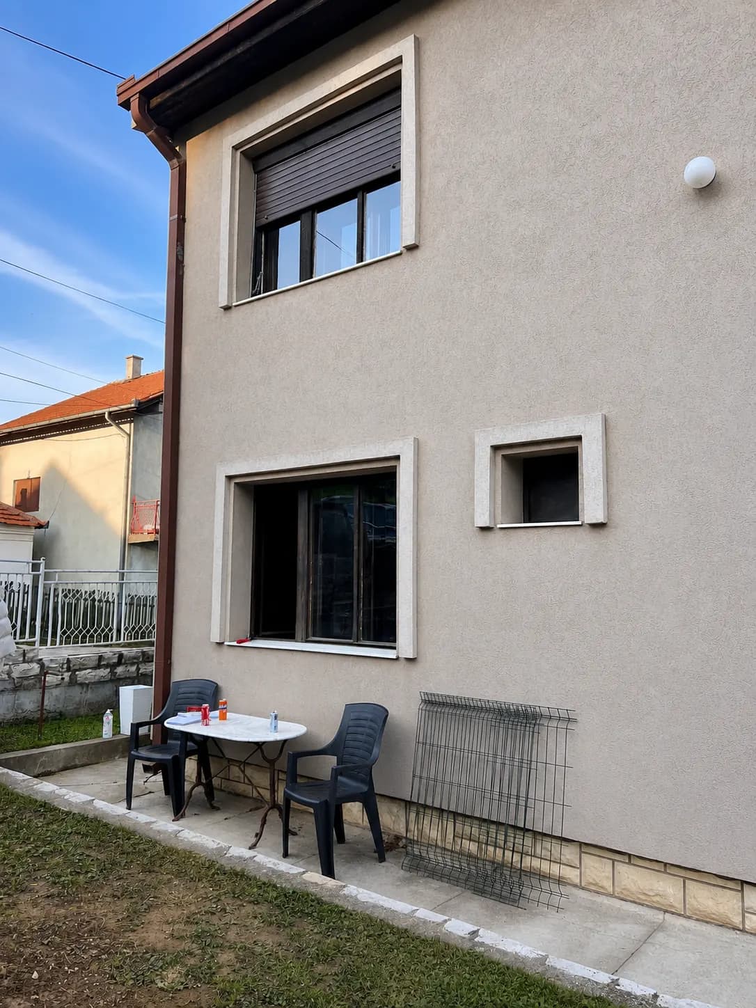 Postojeće stanje – zadnja, dvorišna fasada kuće pre uređenja, Valjevo